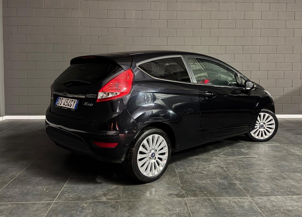Ford Fiesta 1.4 TDCi 68CV 3 porte Titanium