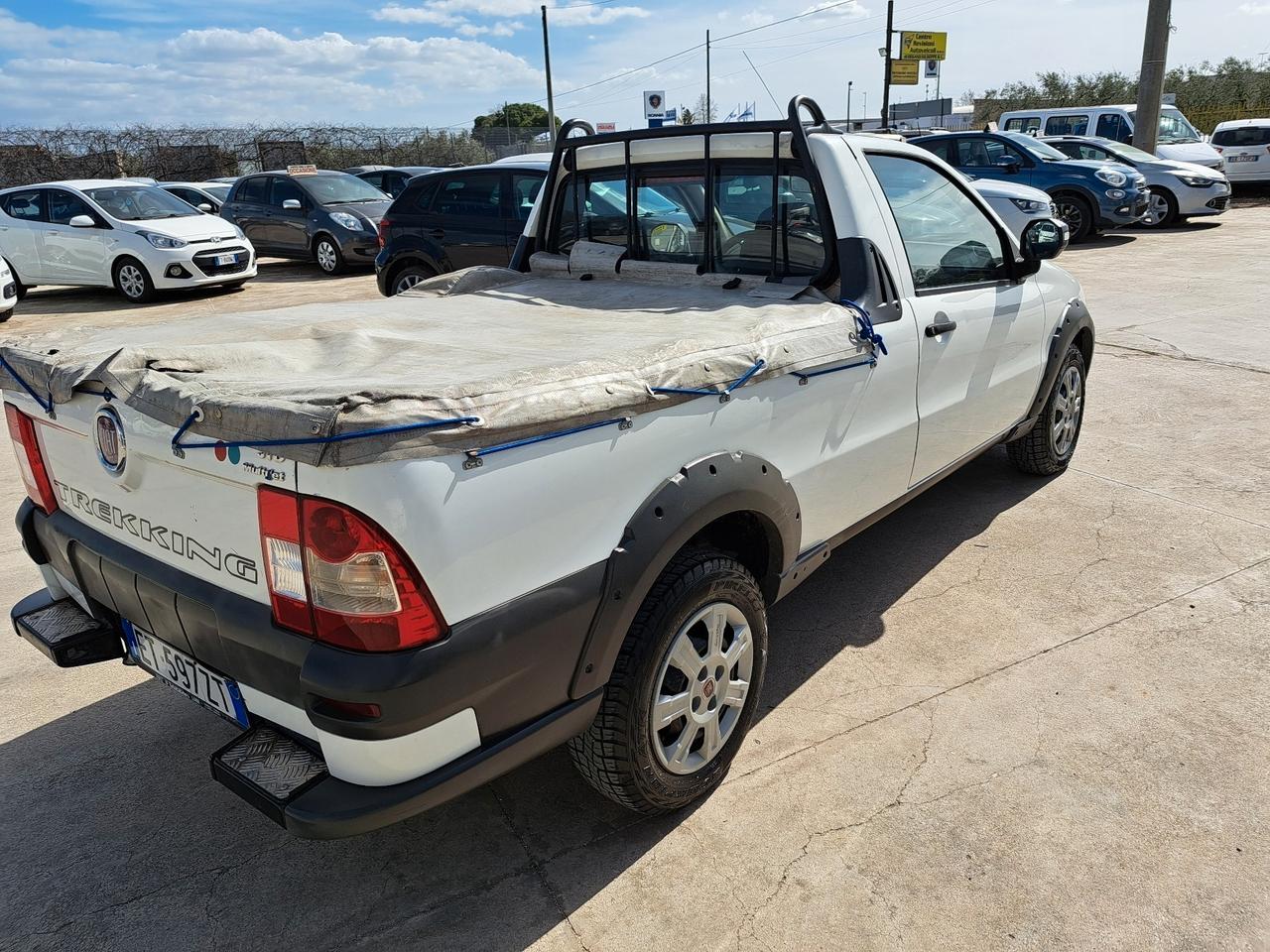 FIAT STRADA - 2014 1.3 MTJ TREKKING CABINA CORTA