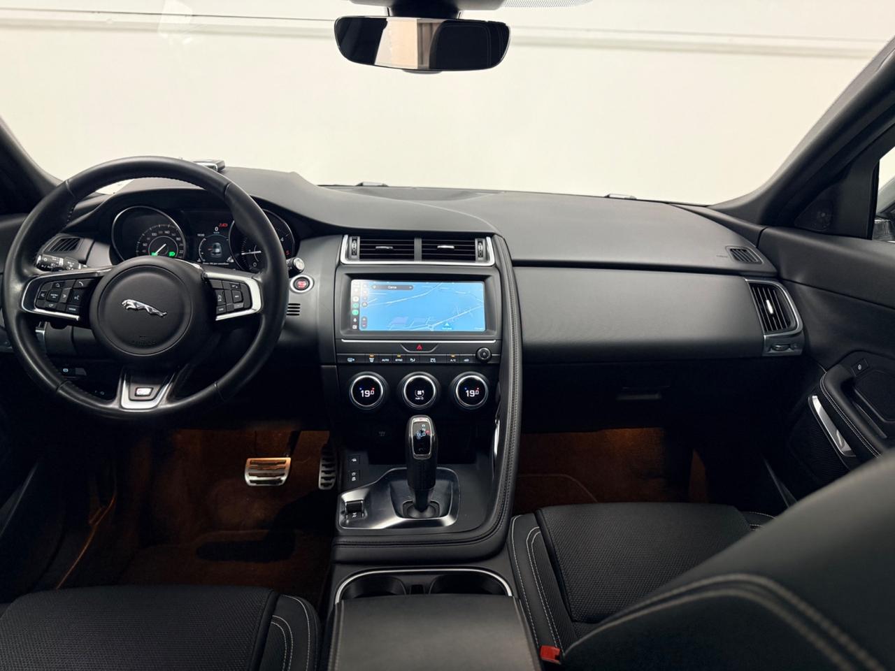 Jaguar E-Pace 2.0D 180 CV AWD aut. R-Dynamic HSE 05/2020 Euro 6B