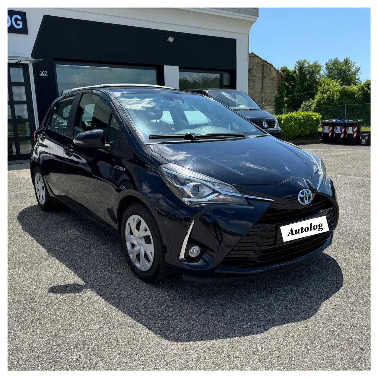 Toyota Yaris 1.5 Hybrid 5 porte NEOPATENTATI