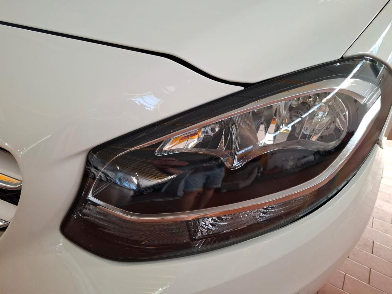 Mercedes-benz B 250 Premium