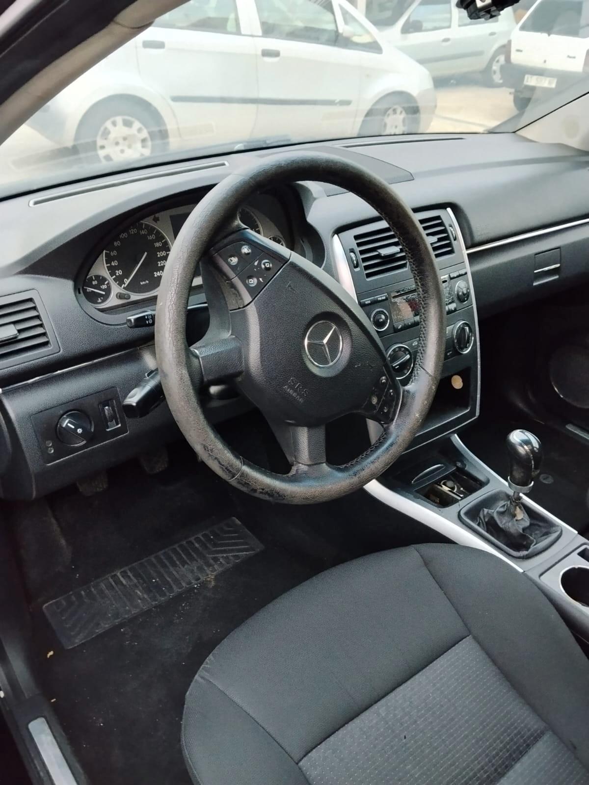 Mercedes-benz B 180 CDI