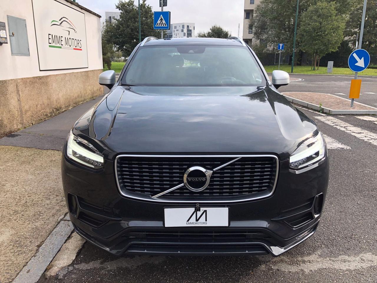 Volvo XC90 2.0 D5 R-design awd 235cv 7p AUT/NAVI/CAMERA/TETTO