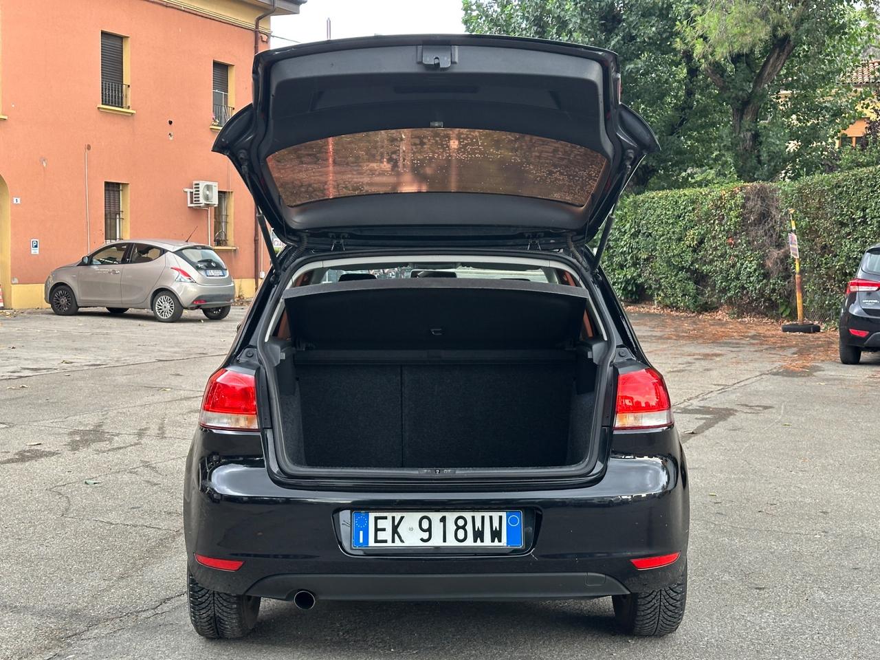 Volkswagen Golf 1.6 TDI DPF 5p. Highline soli 150mila km