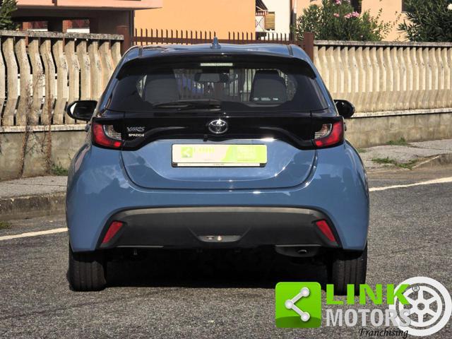 TOYOTA Yaris 1.0 5 porte Active
