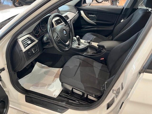 BMW 318 d Touring Business auto