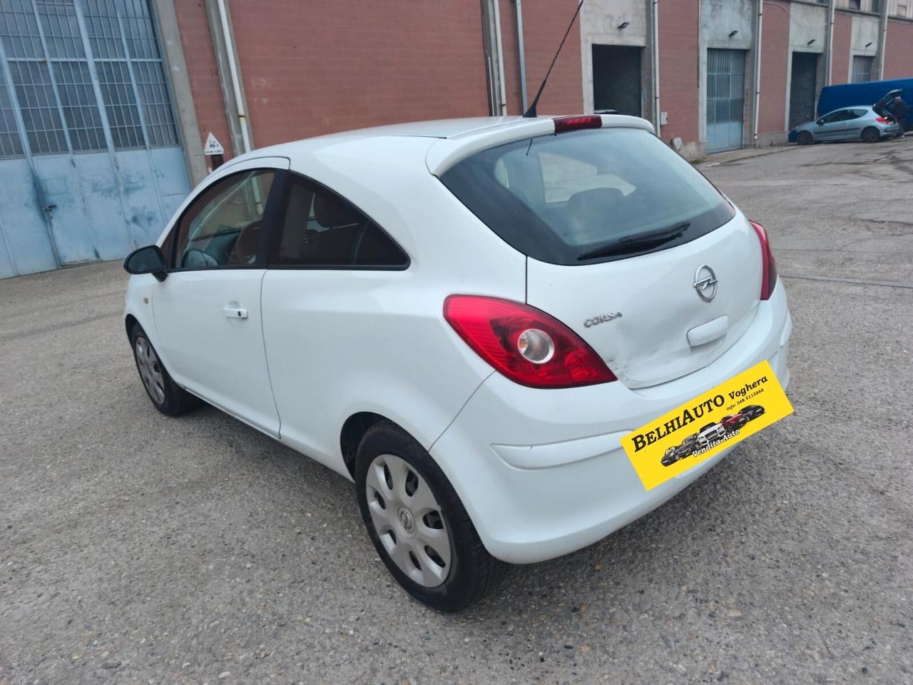 Opel Corsa 2012---1.0 Benzina Neopatentati