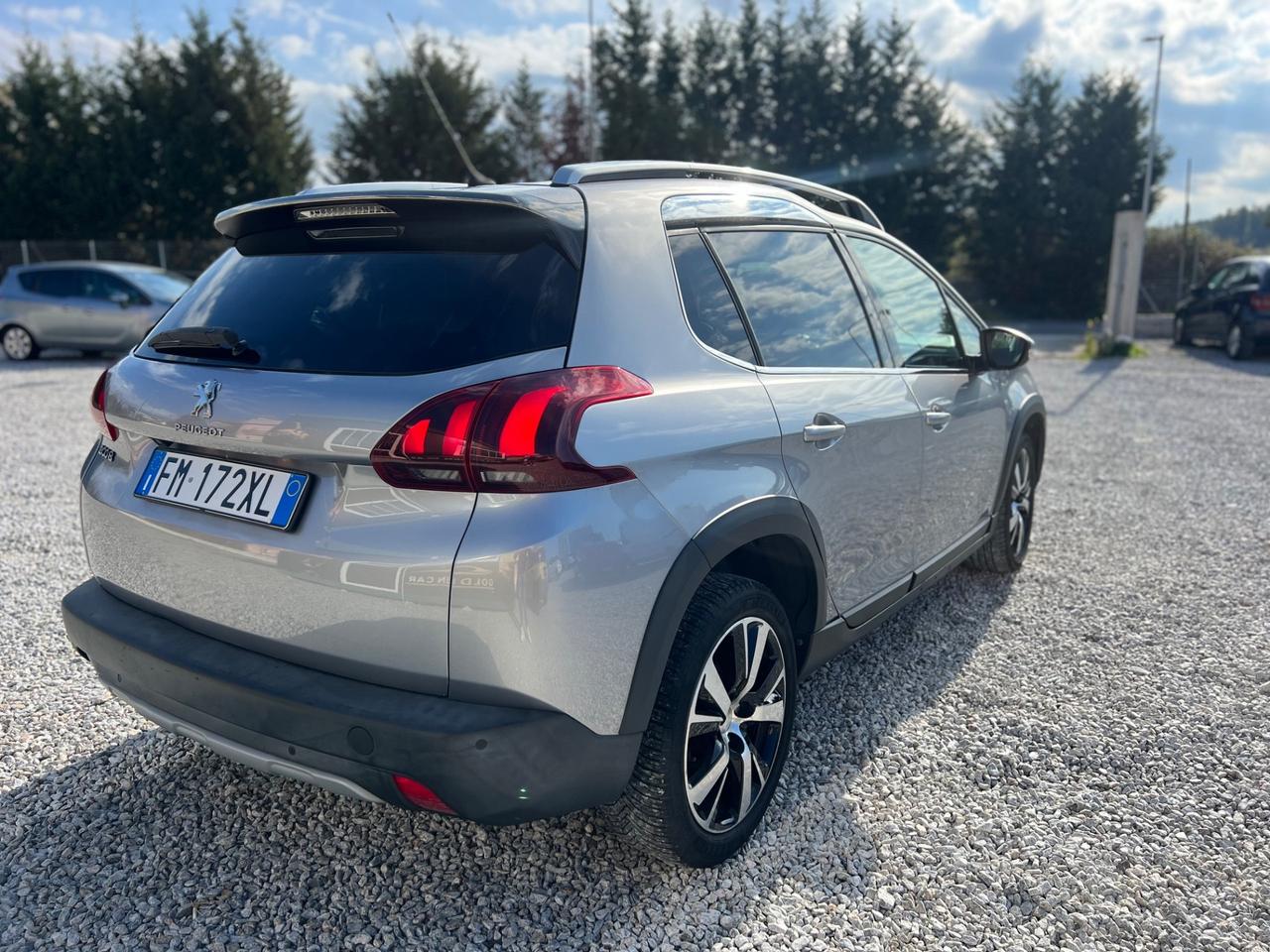 Peugeot 2008 BlueHDi 120 S&S Allure