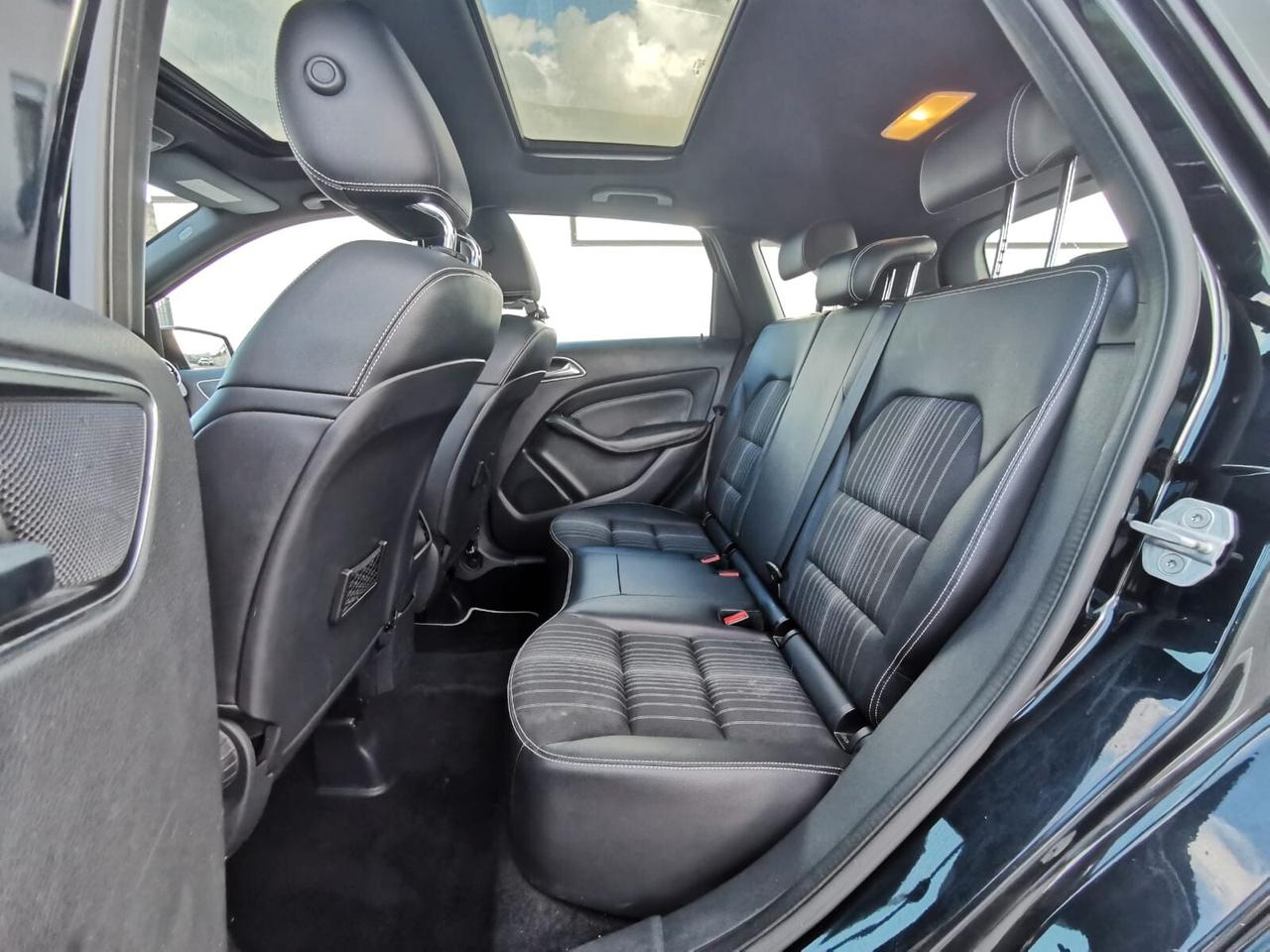 Mercedes-benz B 180 BlueEFFICIENCY Prem. TETTO/NAVIG