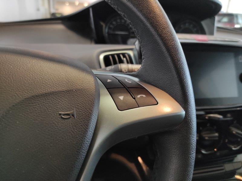 LANCIA Ypsilon 3ª serie - Ypsilon 1.0 FireFly 5 porte S&S Hybrid Platino