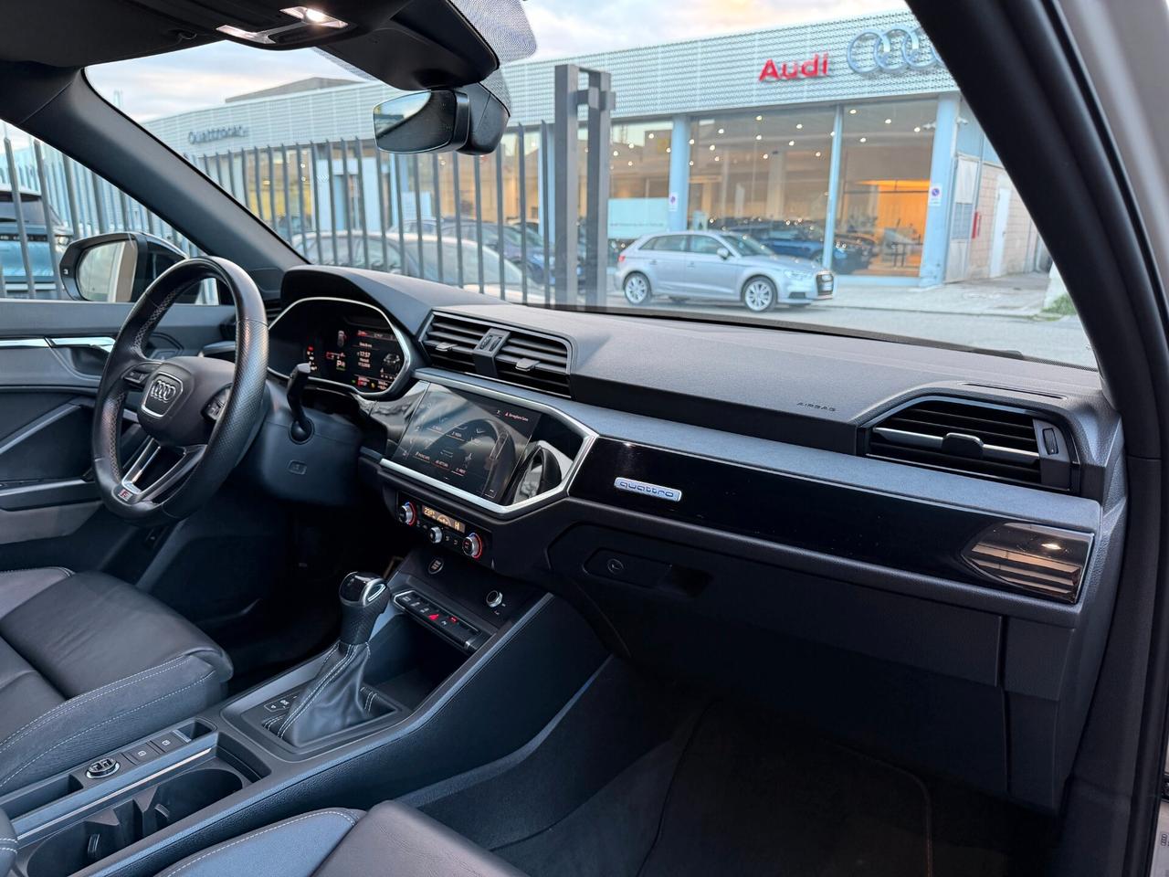 Audi Q3 SPB 40 TDI quattro S tronic line edition