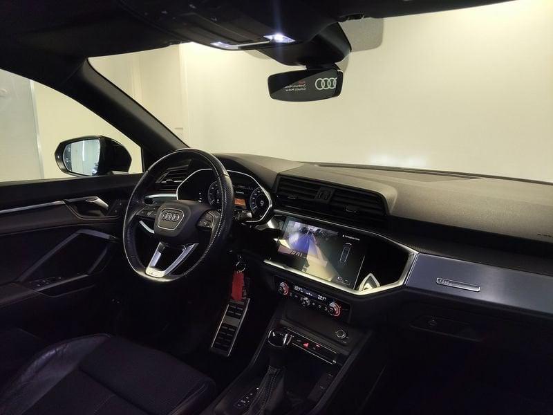 Audi Q3 Q3 Sportback 45 1.4 tfsi e Identity Black s-tronic