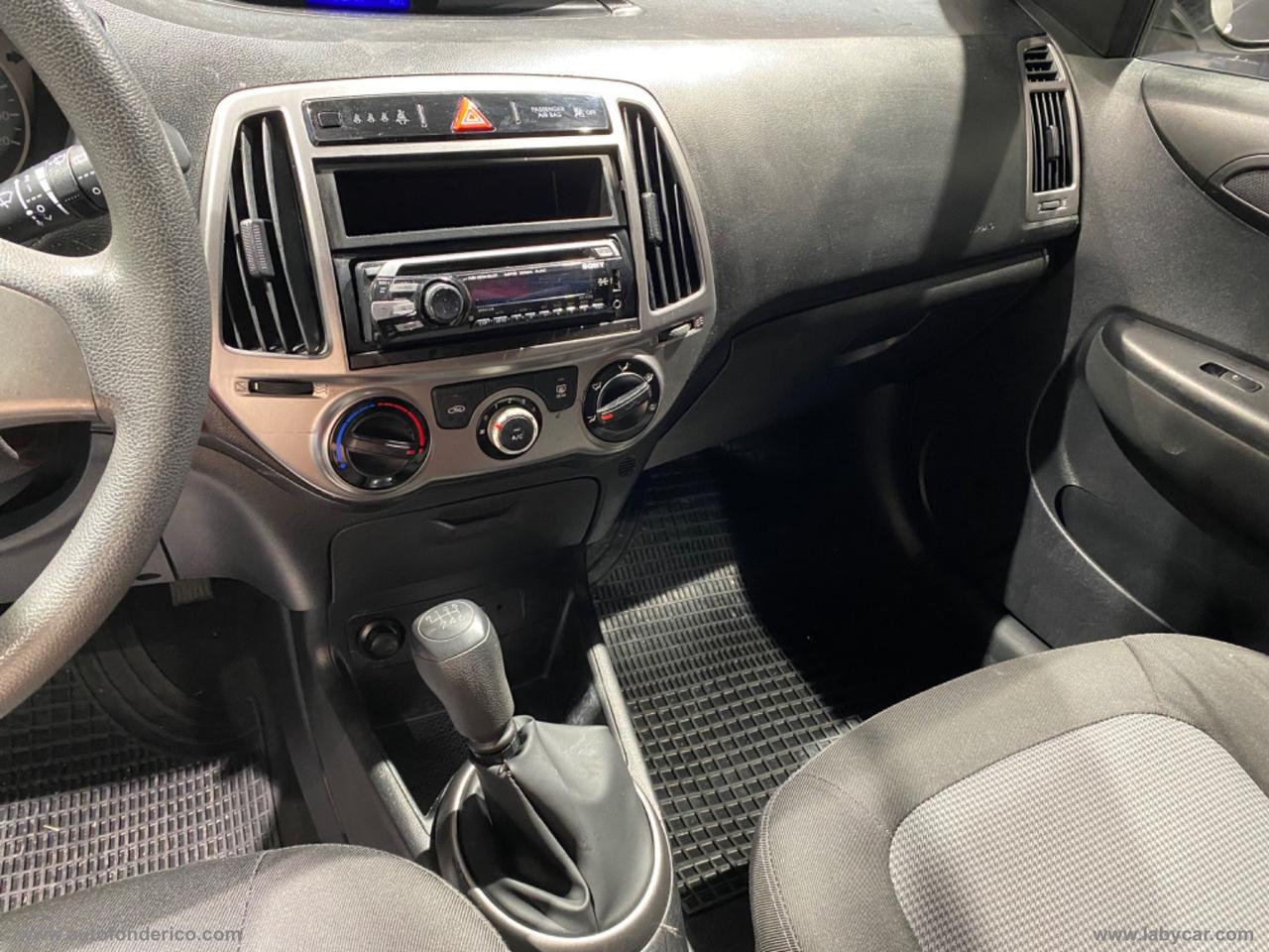 HYUNDAI i20 1.4 CRDi 5p. Sound Edition