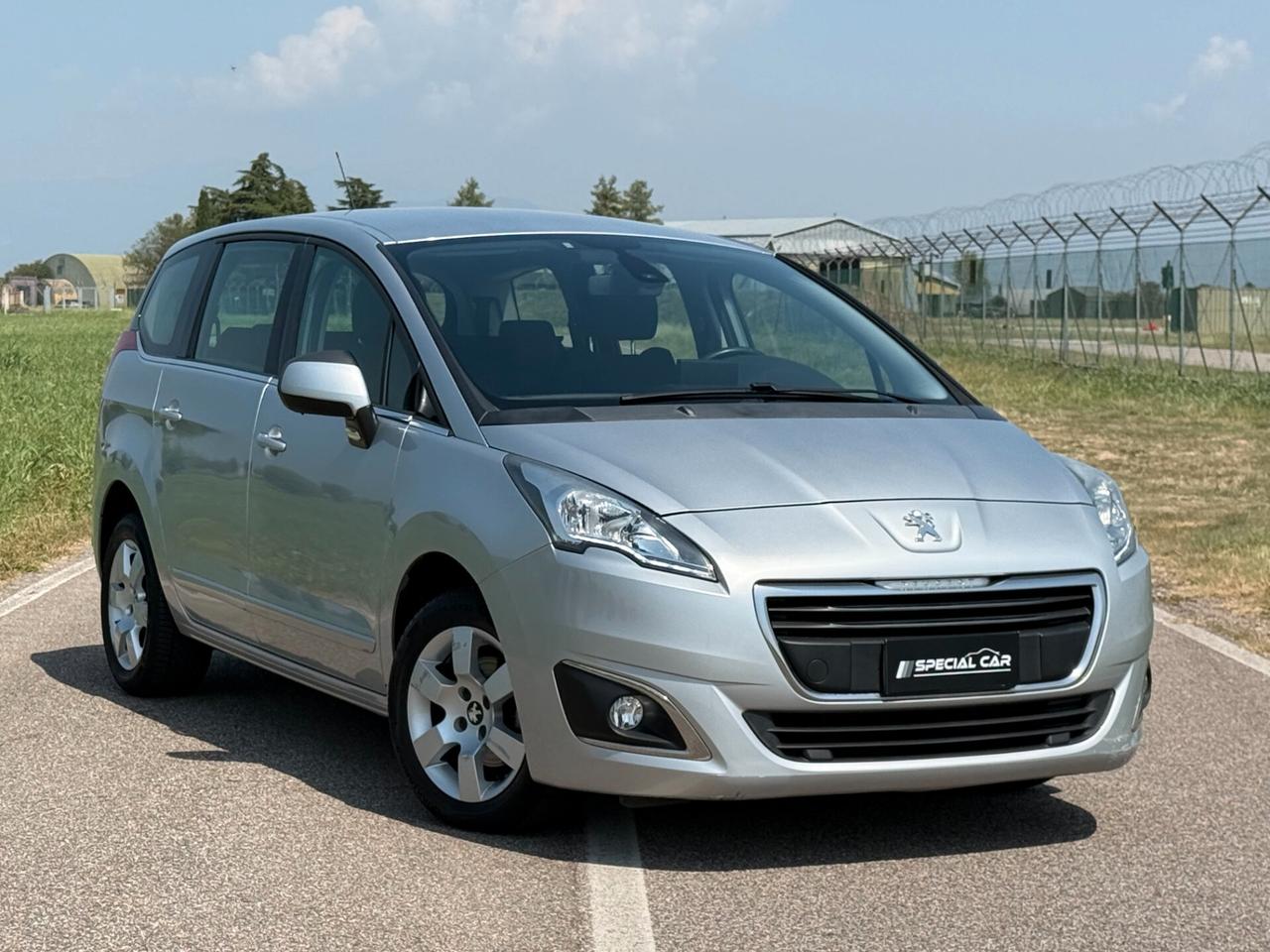 Peugeot 5008 1.6 HDi 115CV Active 7 Posti "SOLO 109000 KM !!!"