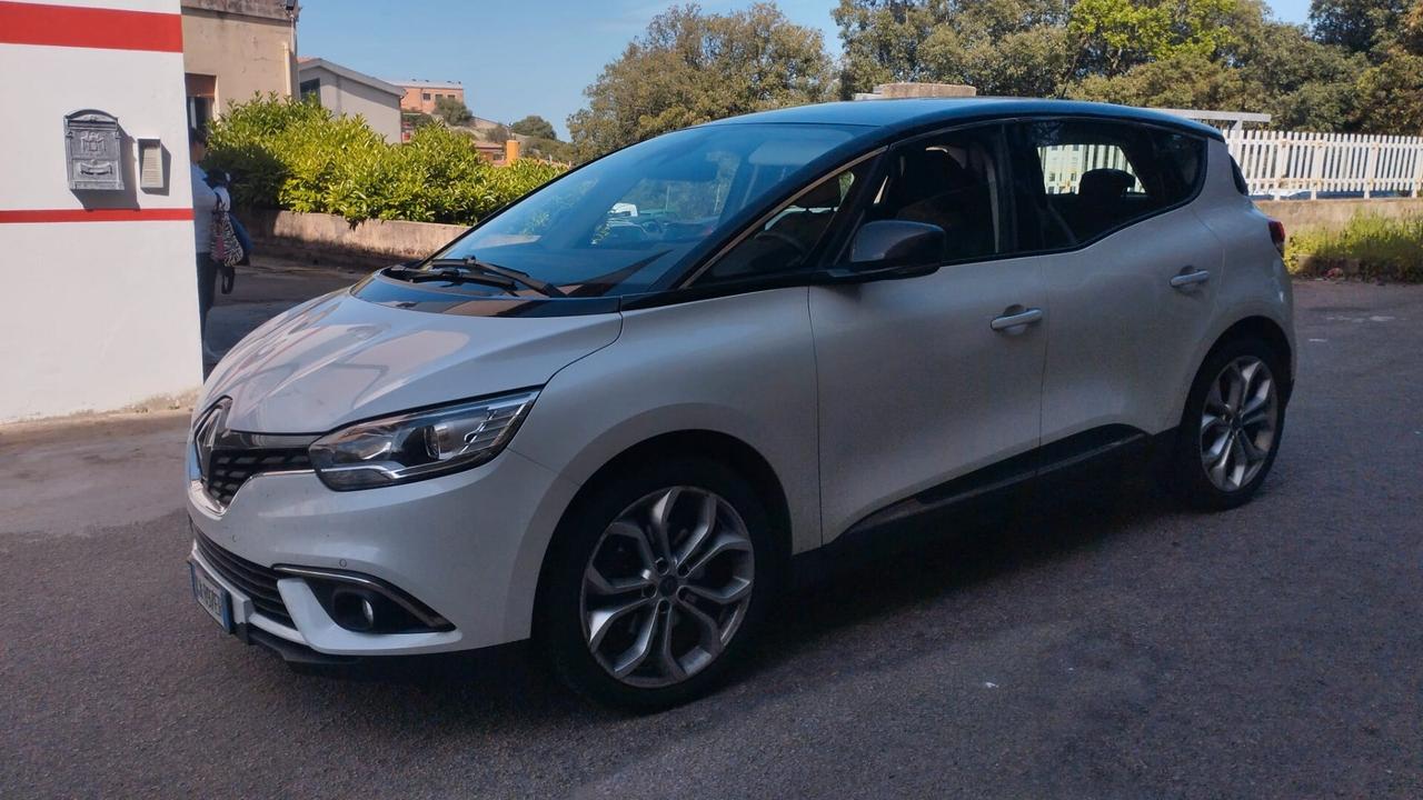 Renault Scenic Scénic Blue dCi 120 CV Initiale Paris