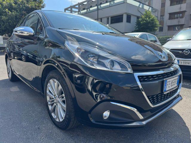 PEUGEOT 208 1.2 82CV 5 porte Allure