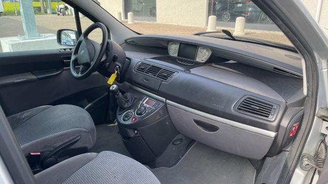 PEUGEOT 807 2.0 HDi FAP Norwest