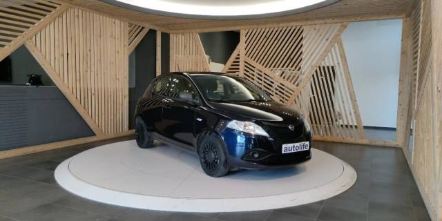 Lancia Ypsilon 1.0 firefly hybrid Silver s&s 70cv