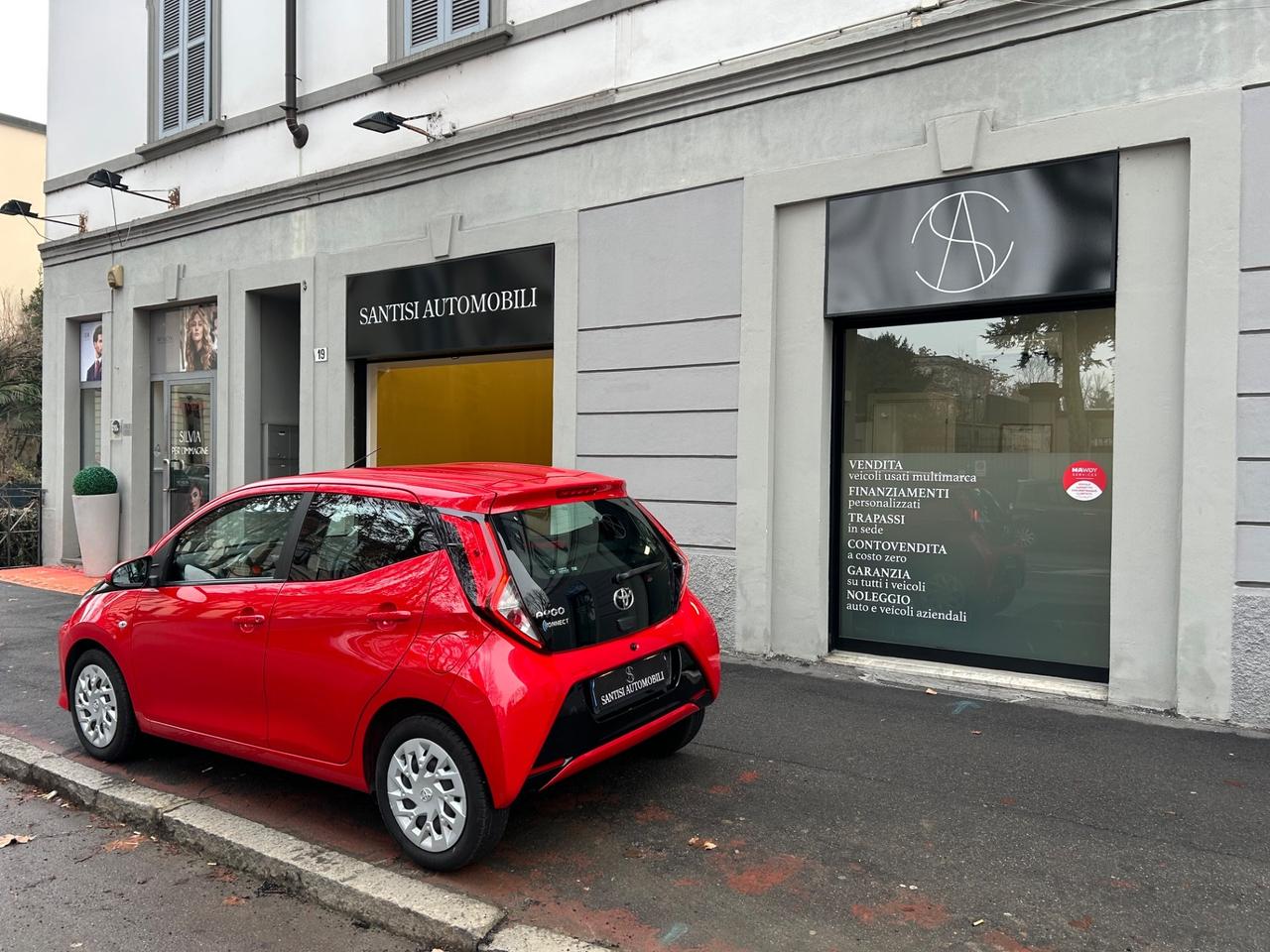 Toyota Aygo Connect 1.0 x-clusiv 72cv 5p *90000KM*NEOPATENTATI*