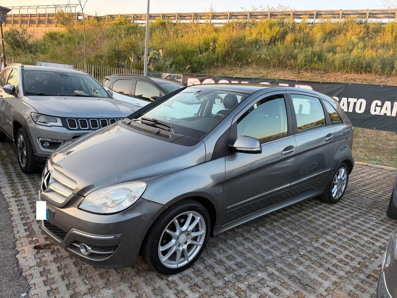 Mercedes-benz B 180 CDI Premium-12/2010