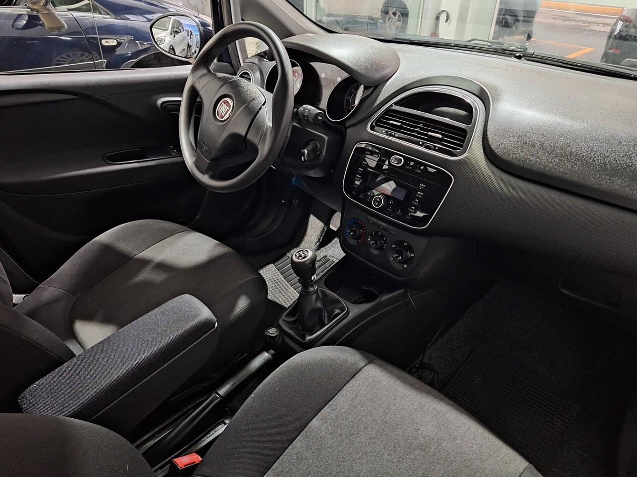 Fiat Punto 1.4 Natural Power 77CV Lounge 2016