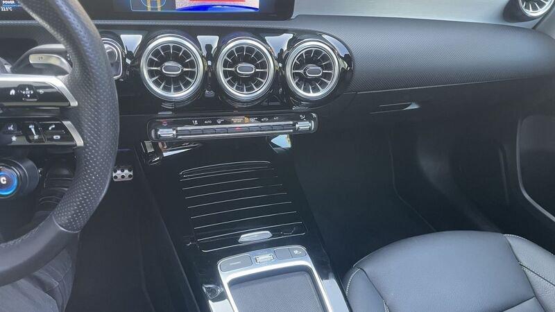 Mercedes-Benz Classe A A 35 AMG 4Matic Premium Plus