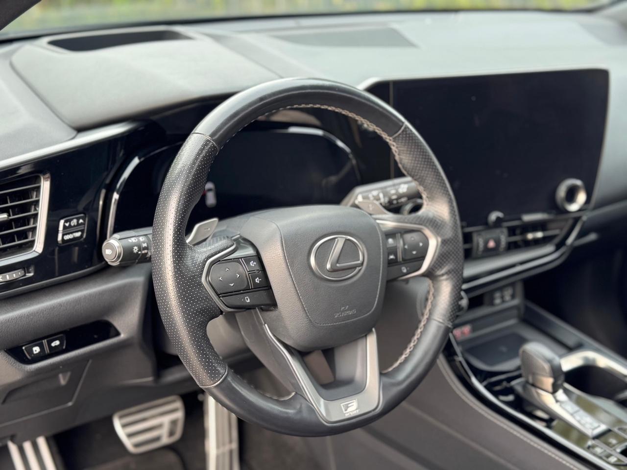 Lexus NX EXUS 450h+ 2.5 PLUG-IN HYBRID F SPORT 4WD – 309 CV