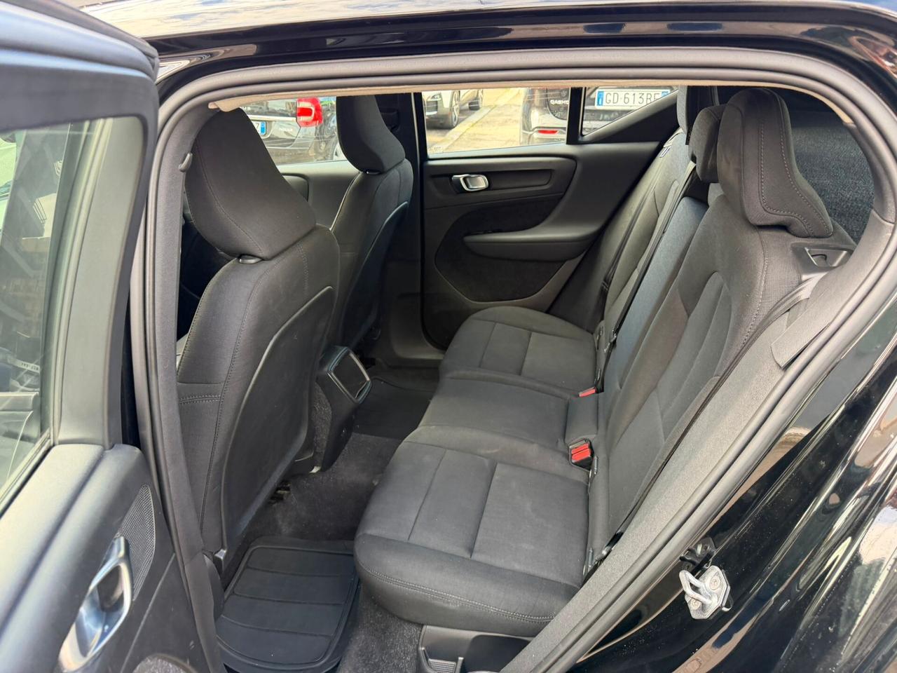 Volvo XC40 D3 R-design