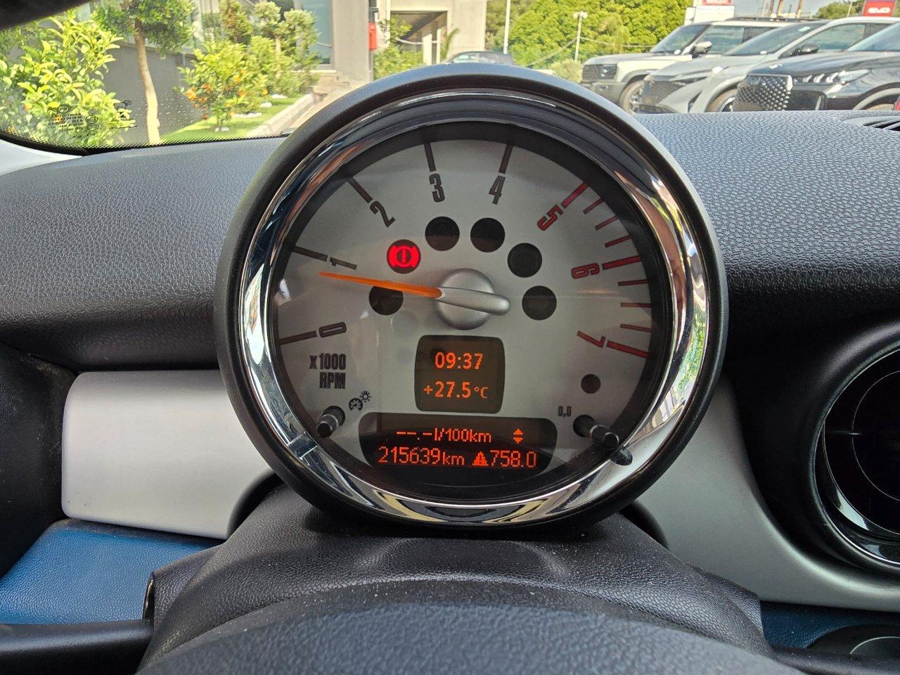 Mini 3 Porte Cooper D Pepper 1.6 D
