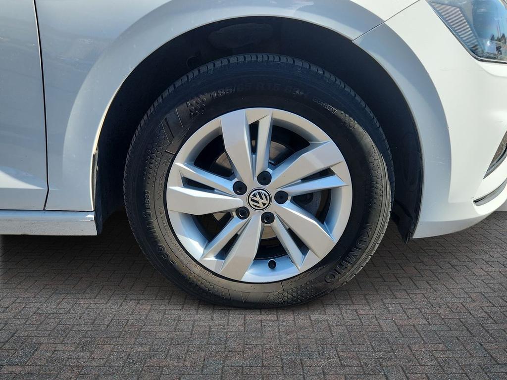 Volkswagen Polo 5p 1.0 tsi Comfortline 95cv dsg