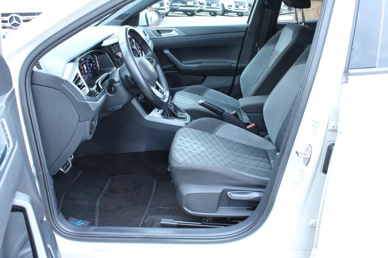 Volkswagen Taigo 1.0 TSI 110 CV DSG R-Line