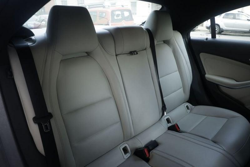 Mercedes-Benz CLA Mercedes-Benz CLA 220 CDI Automatic Executive ANNO 2013