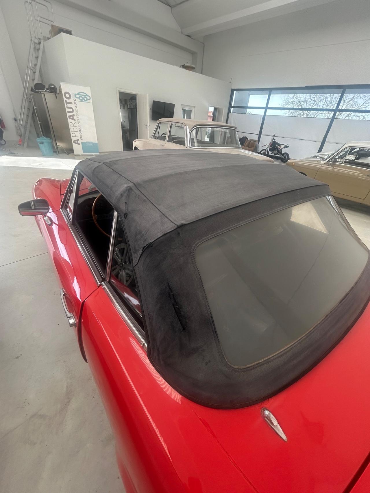 Fiat 124 Spider BS1