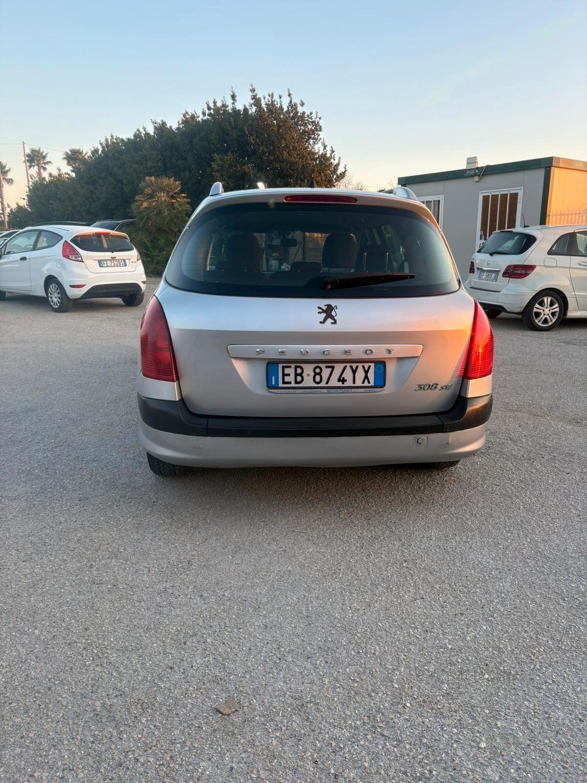 Peugeot 308 1.6 HDi 90CV SW Ciel Premium