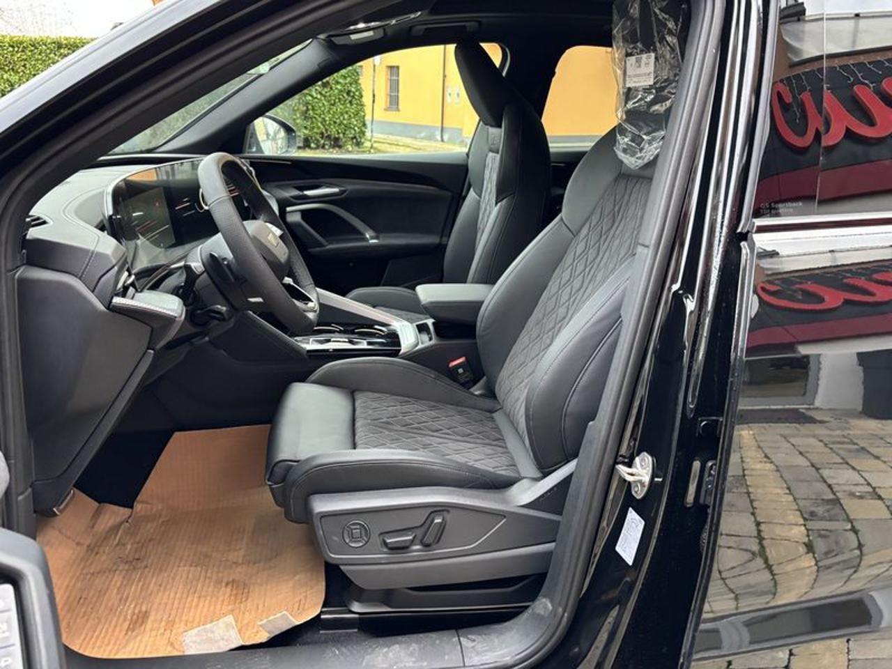 Audi Q5 SPB 40 TDI 204 CV quattro S tronic Identity Black