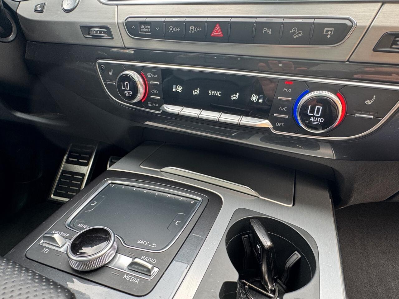 Audi Q7 3.0 TDI 272 CV quattro tiptronic Sline TETTO 22'' FULL