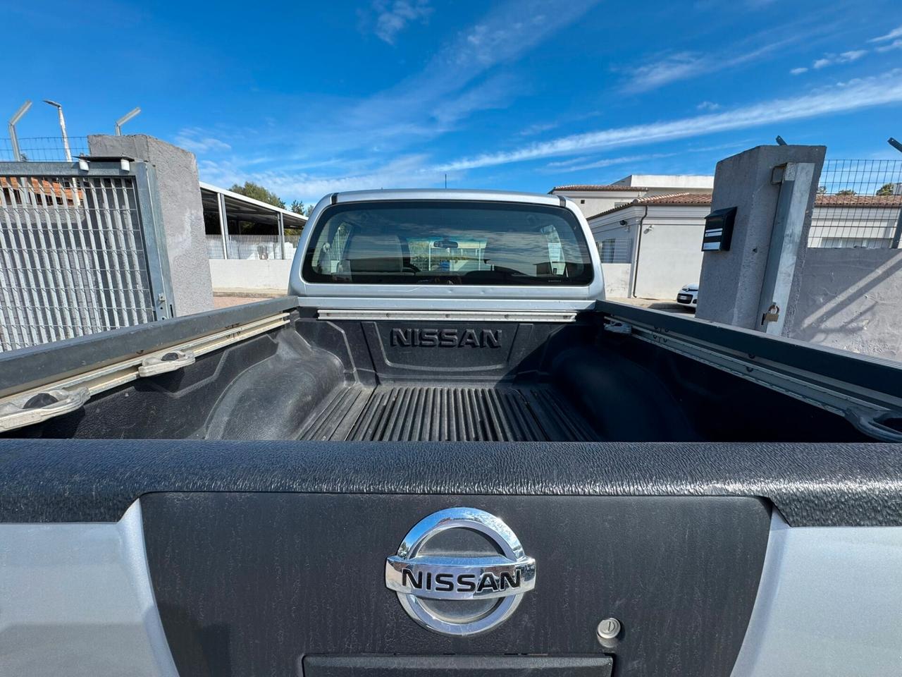 NISSAN NAVARA DOUBLE CAB -PREZZO REALE