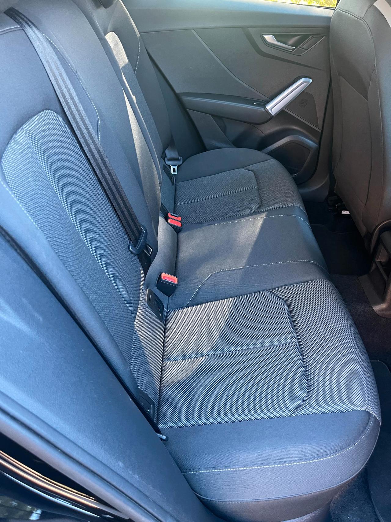 Audi Q2 30 1.6 tdi Admired s-tronic