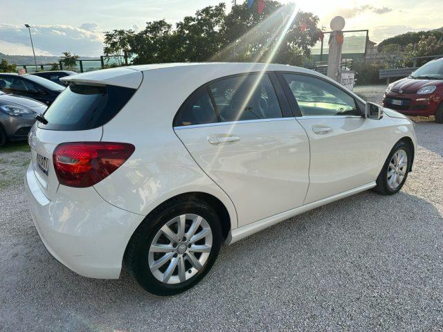 MERCEDES-BENZ A 160 d Executive
