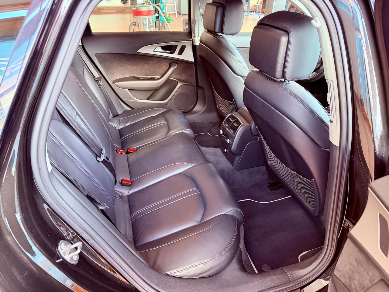 Audi A6 Allroad 3.0 TDI 320cv E6 Gancio Tr