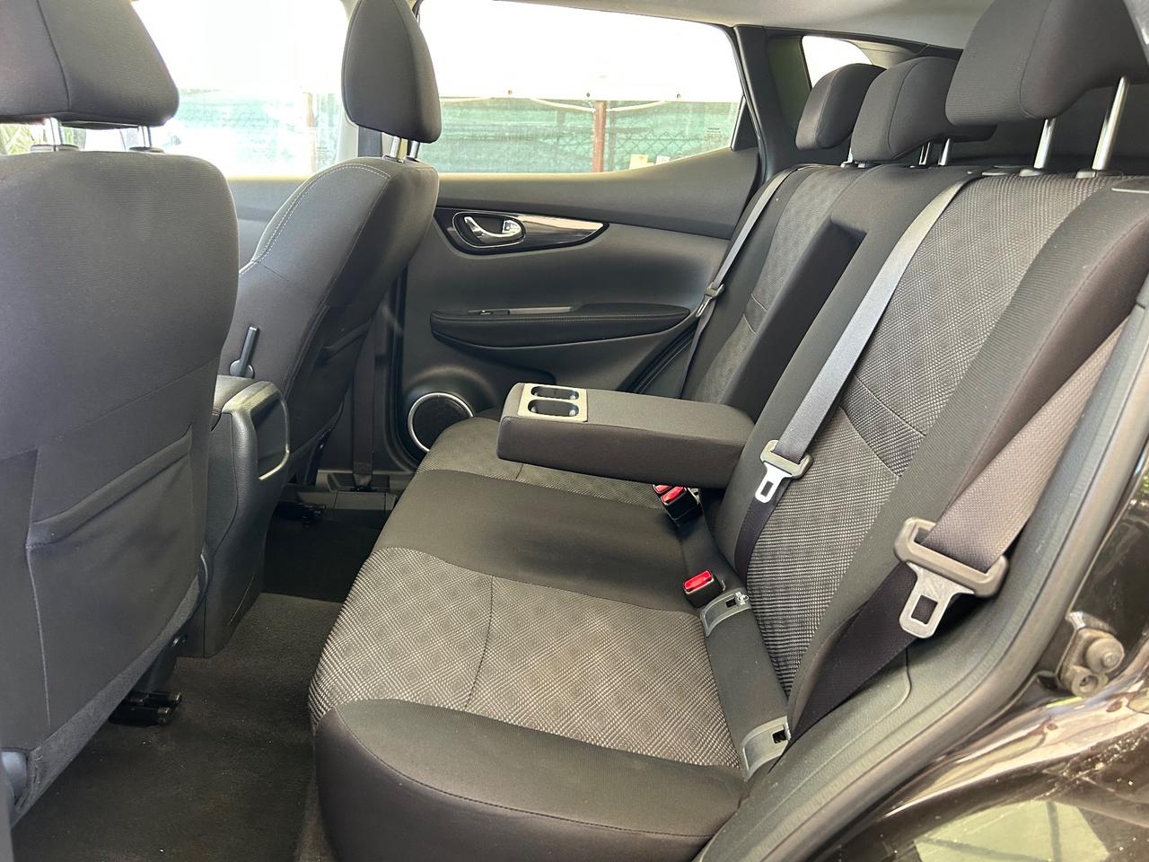 Nissan Qashqai 1.5 dCi N-Connecta NAVI TETTO