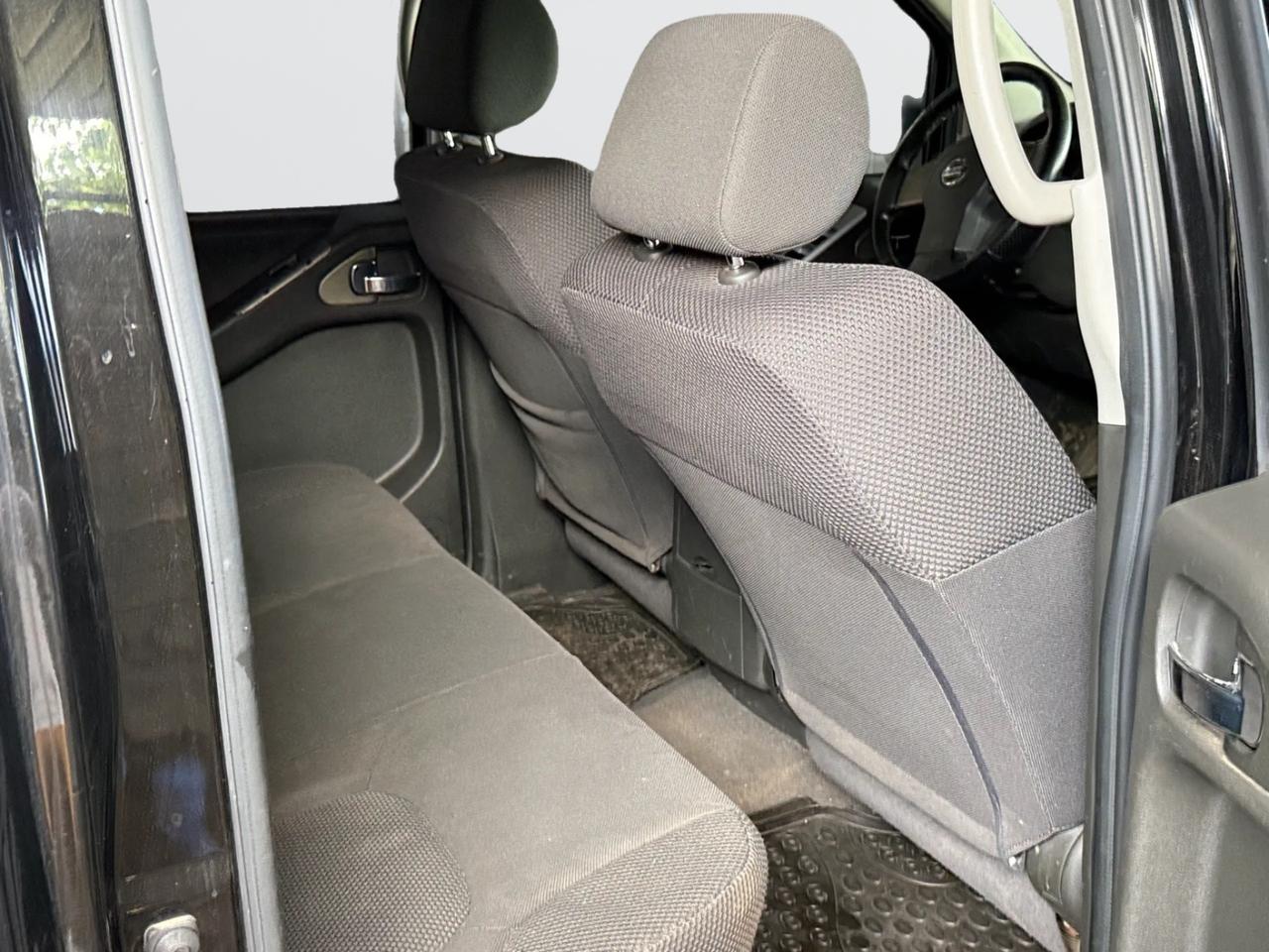 Navara 2011 d.cab 2.5 dci Sport 174cv