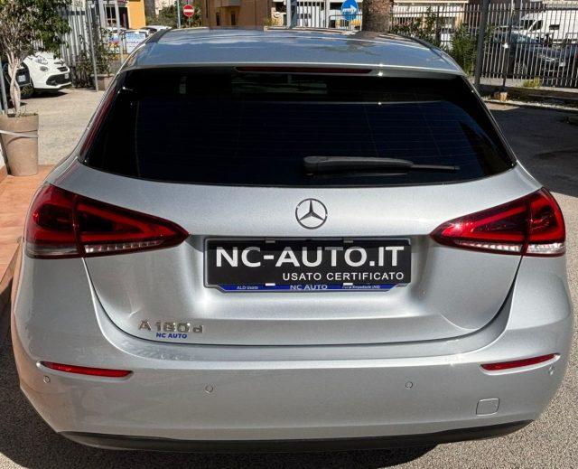 MERCEDES-BENZ A 180 d Automatic Business