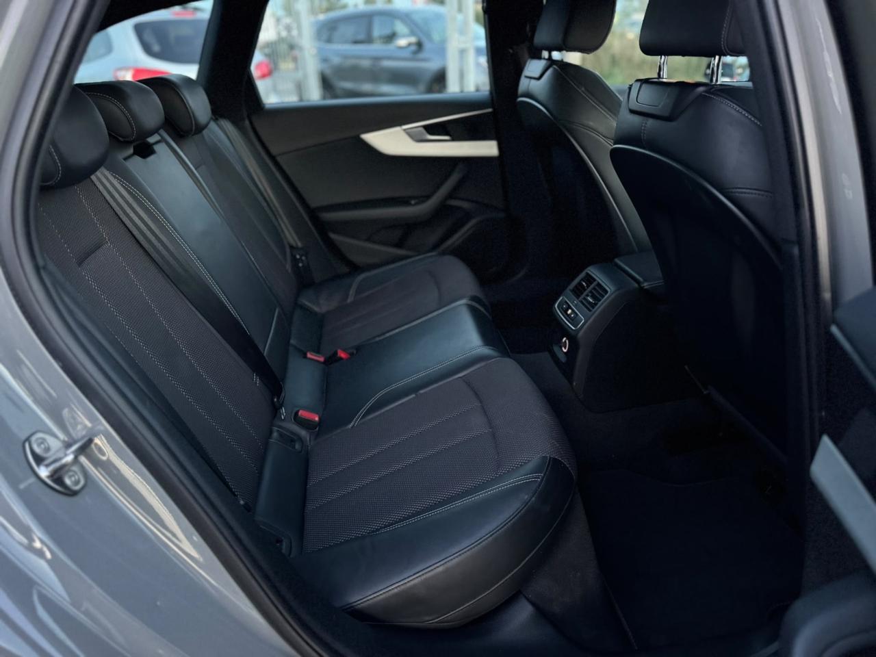 Audi A4 Avant 40 TDI quattro S tronic Line edition