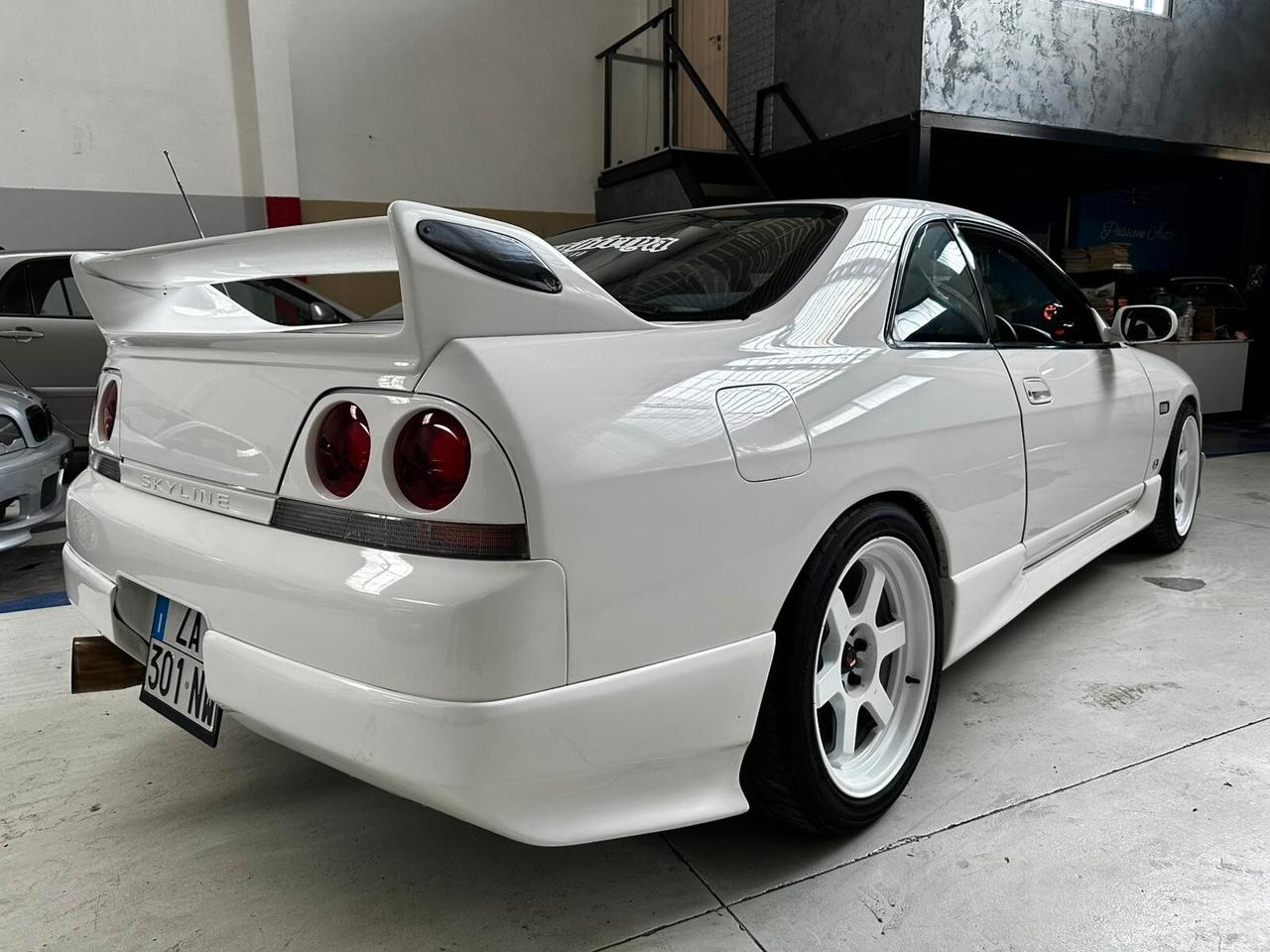Nissan Skyline R33 GT-ST anno 1997 450cv