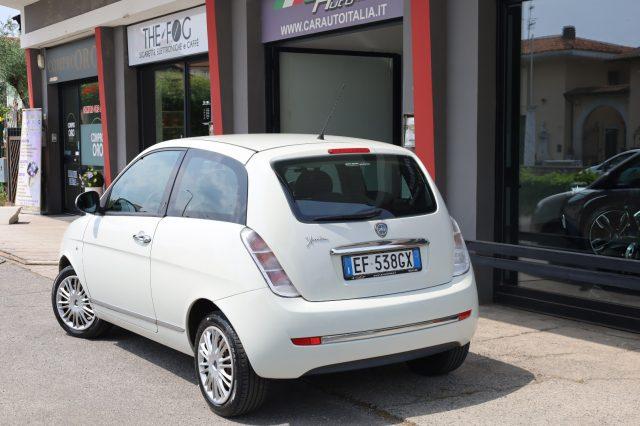 LANCIA Ypsilon 1.2i 69CV 5Porte UniProprietario per NEOPATENTATI