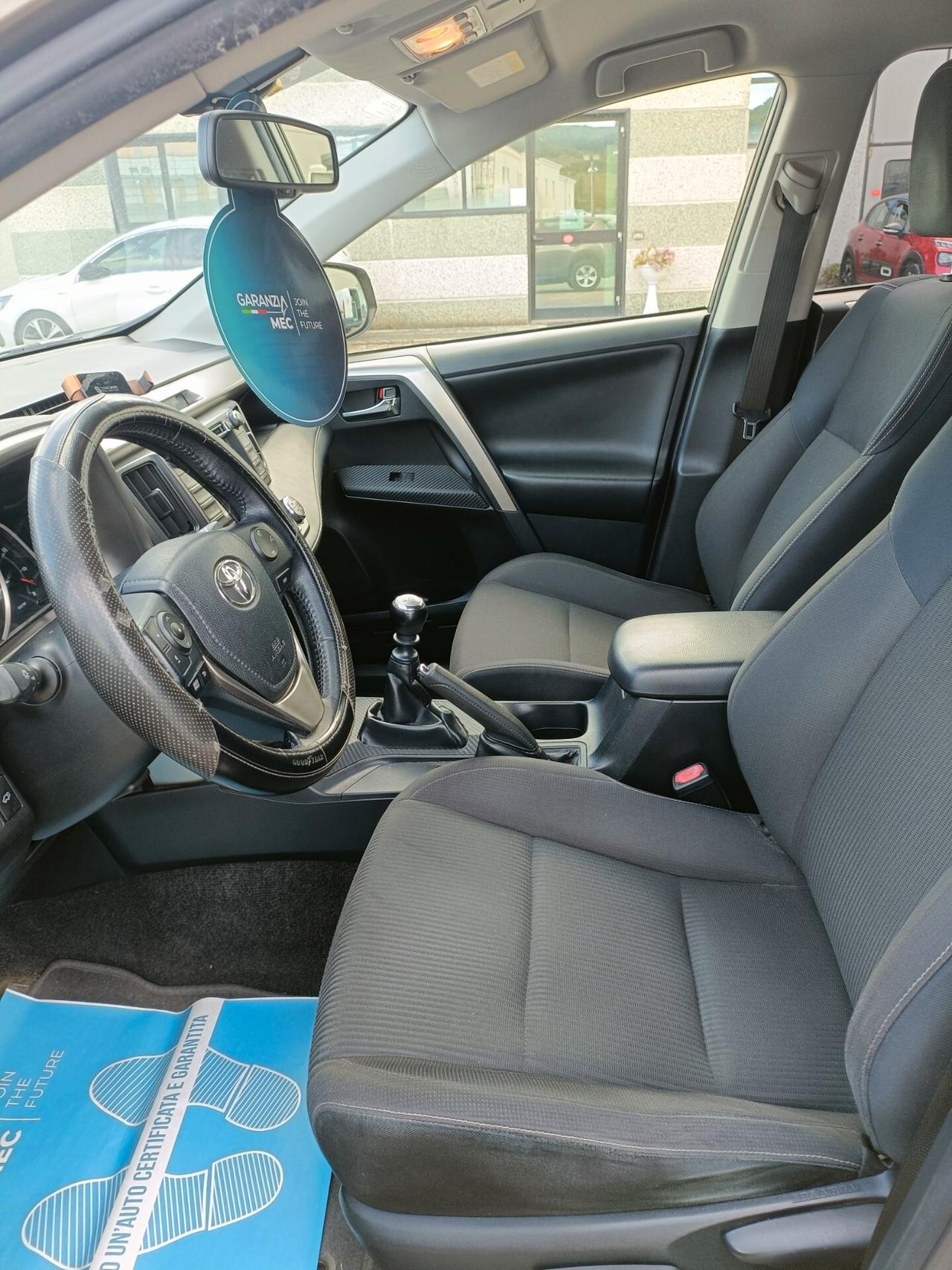 Toyota RAV 4 RAV4 2.0 D-4D 2WD