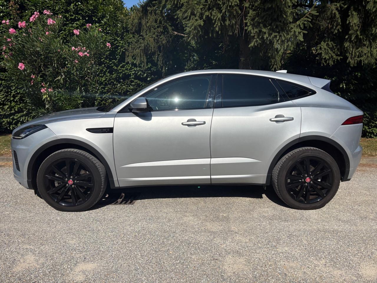 Jaguar E-Pace 2.0 R-Dynamic SE awd 200cv auto(unicoprop.)