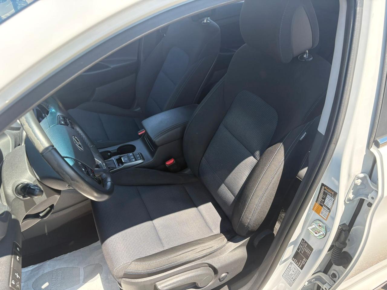 Hyundai Tucson 1.7 CRDi DCT Sound Edition