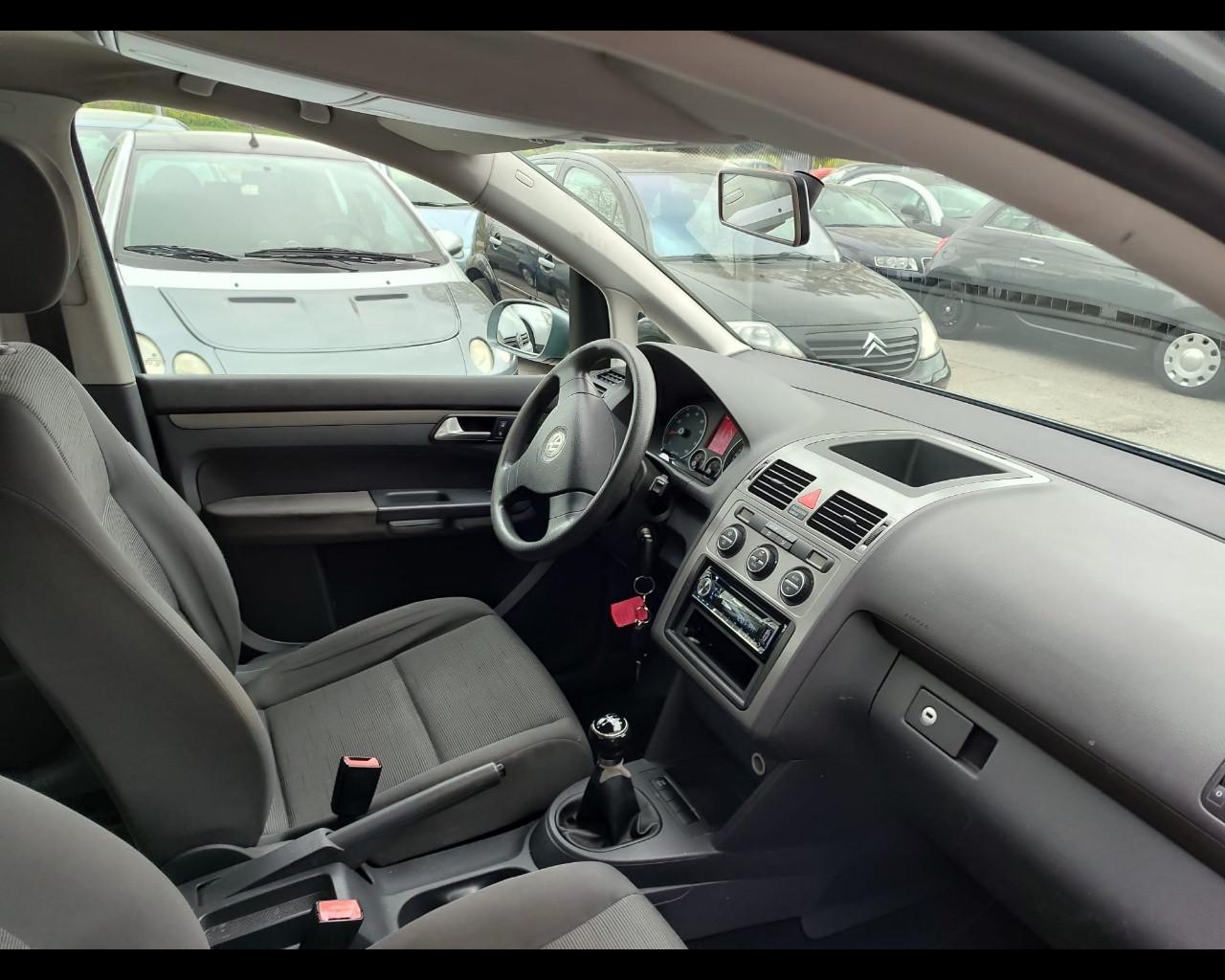 VOLKSWAGEN 2.0 Trendline Ecofuel 7 Posti